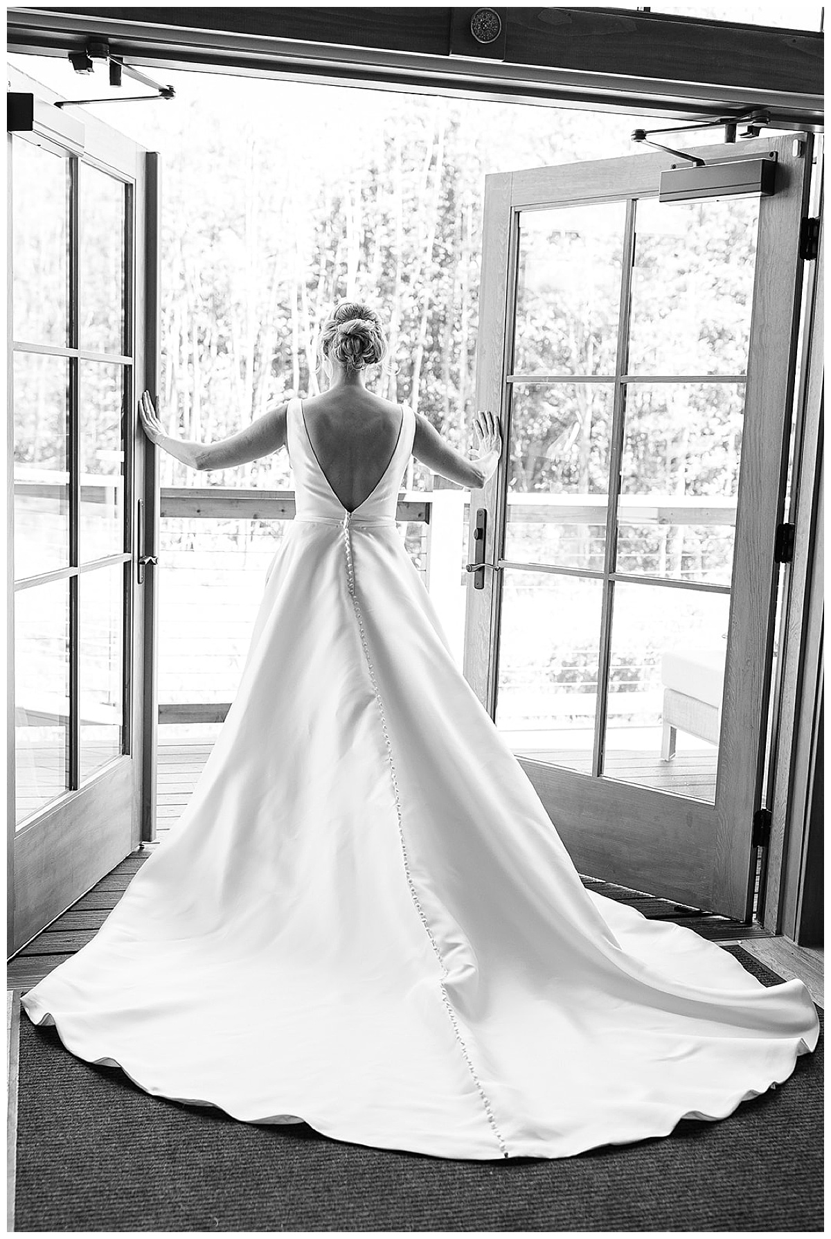 Bridal gown by Detroit Wedding Photographer