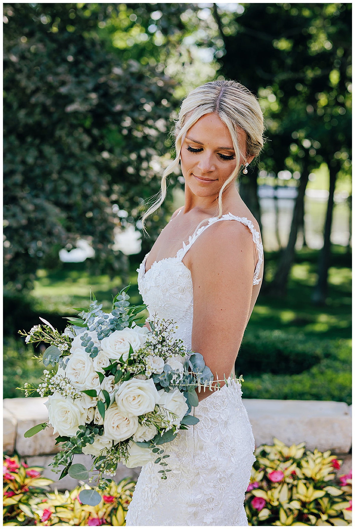 Stunning bridal bouquet by Detroit Wedding Photographer