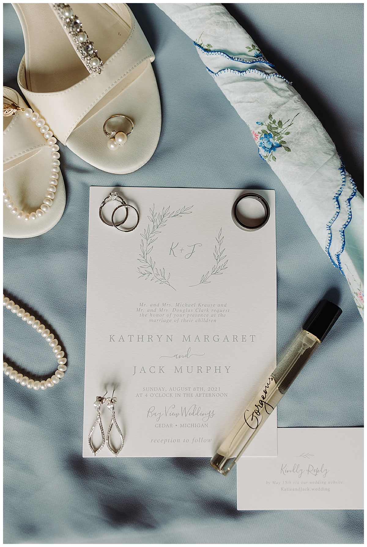 Wedding day stationery for Kayla Bouren Photography