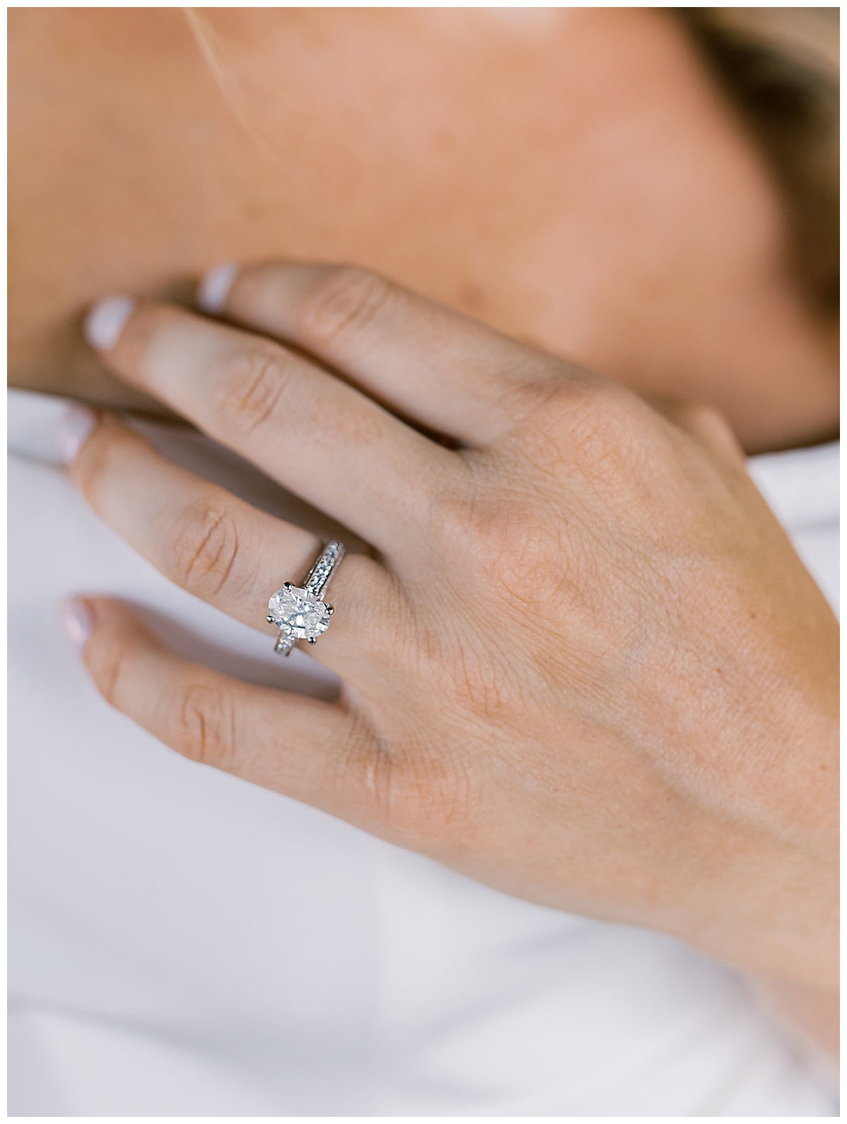 Stunning engagement ring for Meadowbrook Country Club